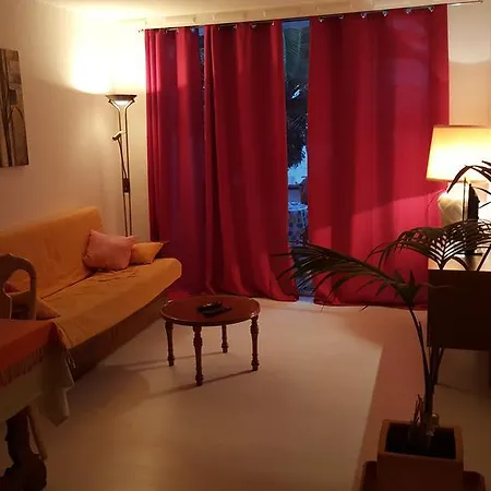 Casa Vacanze Коста-дель-Силенцио